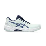 Championes de tenis Asics Gel-Game 9, color blanco con detalles en azul marino.