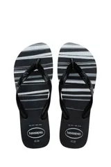 Ojotas Havaianas Top Basic con diseño de rayas horizontales en tonos negro, blanco y gris, con tiras negras.