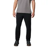 Pantalón chino negro de pierna recta, confeccionado con tecnología Omni-Shield que repele líquidos y manchas. Cuenta con bolsillos laterales, bolsillo de seguridad y bolsillos traseros.