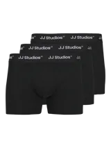Pack de tres boxers tipo trunk de ajuste ceñido, color negro, con cintura elástica personalizada con el logo de la marca.