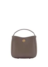 Bolso tipo bandolera y bolso de mano color marrón topo, con detalle de herraje metálico circular dorado en el centro y asa corta superior.