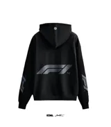 Canguro negro con capucha y cordones, con logo de Fórmula 1 estampado en el pecho y en las mangas, estilo desgastado.