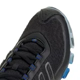 Zapatillas Adidas MEGARIDE negras con detalles en gris y azul. Presentan las tres tiras características de la marca en los laterales y una suela con tecnología de amortiguación.