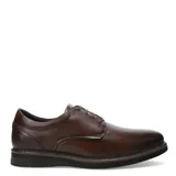 Zapato de vestir tipo derby para hombre, confeccionado en cuero negro con cordones al tono y suela de goma con detalle de vira en color marrón.