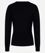 Suéter regular confeccionado en punto leve y con sisa raglán.