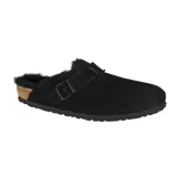 Zueco Boston de Birkenstock, color negro, con interior de piel de oveja y hebilla ajustable.