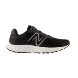 Championes New Balance 520v8 para mujer, color negro con detalles en verde oscuro y logo en rosa claro.
