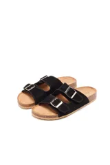 Sandalia Pam estilo birken con diseño de dos tiras ajustables con hebillas metálicas y estampa animal print de leopardo.