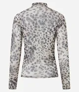 Blusa de tule con estampado animal print, de manga larga y cuello alto.