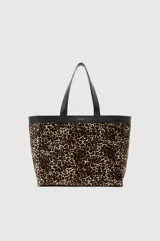 Bolso tote mediano confeccionado en pelo de becerro con estampado de leopardo y asas de cuero negro. Presenta un monograma ANINE BING en la parte frontal y un diseño sin forro.