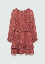 Vestido corto de tejido fluido con estampado floral en tonos rojizos. Presenta cuello redondo con cierre de botones frontal, mangas largas con puños elásticos y lazo ajustable en la cintura. Diseño evasé con forro interior.