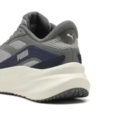 Championes de running Puma MaxStride Lite SD, color gris con detalles en azul marino y entresuela gruesa color blanco off-white con tecnología PUMALITE.