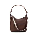 Bandolera morral color marrón, con asa de hombro y correa regulable. Cuenta con un bolsillo frontal con cierre y otro bolsillo trasero con cierre.