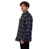Camisa overshirt de franela con interior de chiporro, diseño a cuadros en tonos azul y verde, con cierre frontal de botones, bolsillos laterales y bolsillos frontales con solapa.