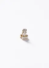 Aros tipo huggies mini y anchos, de plata 925 con baño de oro 18k y apliques de zirconia cúbica transparente en pavé.