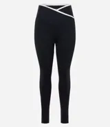 Pantalón deportivo tipo legging de la marca Get Over, confeccionado en microfibra elástica con cintura cruzada y detalle de viés contrastante.
