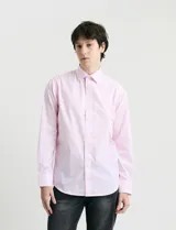 Camisa de vestir Harrington Label de corte clásico, color blanco, con cuello italiano y cierre frontal de botones.