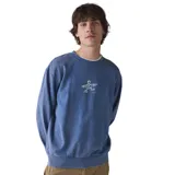 Buzo azul con efecto salt wash, cuello redondo, manga larga y puños acanalados. Presenta un estampado frontal de un surfista con la palabra "Rhythm" en blanco.