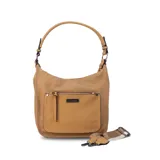 Bandolera morral color marrón, con asa de hombro y correa regulable. Cuenta con un bolsillo frontal con cierre y otro bolsillo trasero con cierre.