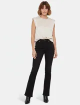 Blusa negra sin mangas de gasa labrada, marca Floral & Ivy. Tiene abertura central en la espalda con botón, aplique interno de hombreras y forro interno a tono.