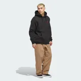 Campera con capucha Adidas de color negro con cierre frontal y bolsillos tipo canguro. Presenta un pequeño estampado en el pecho con el diseño de Mark Gonzales.