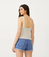 Blusa musculosa cropped Blue Steel de viscosa con textura acanalada, escote en V y tirantes medios.