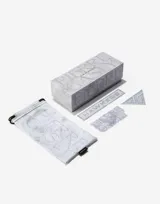 Lentes de sol Hawkers modelo Grid Black, unisex, con montura cuadrada de color negro y lentes degradadas de azul a transparente.