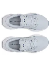 Championes de running Under Armour W Ascend, color celeste con suela blanca y detalles en azul marino. Parte superior de malla transpirable con refuerzos sintéticos y amortiguación Charged+.