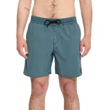 Short de baño Volcom color verde azulado, con cintura elástica con cordón ajustable negro y un pequeño parche circular con logo en el dobladillo inferior.