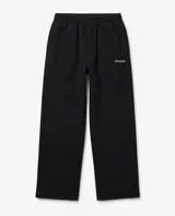 Pantalón de jogging negro de corte holgado, con cintura elástica y bolsillos laterales. Presenta un pequeño logo bordado en blanco en la parte superior izquierda.