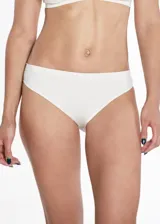 Bombacha tipo culotte colaless confeccionada en microfibra sin costuras, con forro interior de algodón.