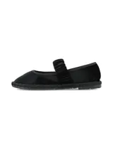 Ballerinas de terciopelo color negro, con tira elástica fruncida sobre el empeine y suela de caucho.