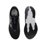 Championes de running New Balance M520 LK9, color negro con detalles en blanco, confeccionados en malla transpirable y material sintético, con entresuela Fresh Foam.