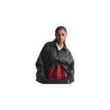 Campera bomber Adidas Santiago de cuero sintético negro, con cuello camisero, cierre frontal, puños y dobladillo elastizados.