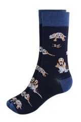 Medias de vestir de color azul marino con puño y puntera en azul más claro. Presentan un estampado de perros de raza Basset Hound en diferentes poses.
