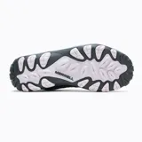 Championes de senderismo Merrell modelo Accentor 3 Sport GTX, color negro con detalles en celeste y suela con relieve. Diseñados con membrana impermeable GORE-TEX, puntera protectora y entresuela de espuma EVA para mayor estabilidad y absorción de impactos.