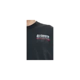 Remera oversize negra de manga corta, con cuello redondo y estampa tipográfica en el pecho con el logo de Allsaints.
