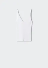 Top de punto fino con escote en pico y tirantes finos. Presenta un diseño entallado y espalda abierta.