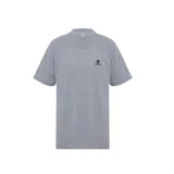 Remera gris de algodón con logo Converse Star Chevron bordado en el pecho.