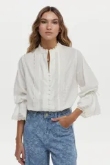 Jean wide leg de tiro alto en jacquard de algodón con diseño estampado en tono azul claro.