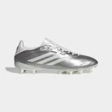 Championes de fútbol Adidas Copa Pure IV League FG, color plateado con detalles en blanco. Presentan un diseño aerodinámico con las icónicas tres bandas de la marca en el lateral y suela con tapones para césped natural.
