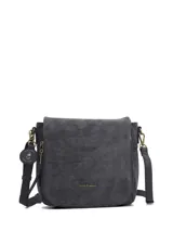 Cartera bandolera Hush Puppies modelo V26Lf Derby Cross, color negro, de diseño estructurado con solapa frontal, cierre con cremallera, correa ajustable y herrajes metálicos dorados.