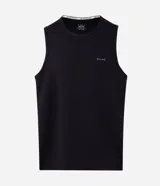 Musculosa deportiva Get Over de color negro, con cuello redondo y diseño sin mangas. Confeccionada en mezcla de modal, poliéster y elastano con tecnología Dry de secado rápido, e incorpora una pequeña estampa minimalista numérica en el pecho.