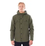 Campera de gabardina color verde militar, con cierre frontal de botones, capucha forrada en sherpa y bolsillos frontales en el pecho.