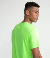 Remera deportiva azul de malla con tecnología Get Dry.