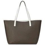 Cartera tipo tote bag Guess Keira en color marrón con estampado monograma y detalles en blanco, incluye un práctico estuche con cierre y correa de mano.