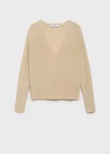 Jersey de punto fino con acabado metalizado, cuello en pico y manga larga con diseño recto.