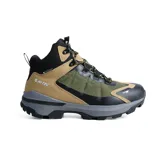 Bota de trekking Hi-Tec modelo Cascade WP, diseñada para senderismo. Presenta una combinación de colores en tonos tierra, verde oliva y negro, con puntera reforzada y suela de goma KINE-TEC de alto rendimiento. Cuenta con forro interior impermeable y sistema de ajuste con ganchos de velocidad.