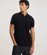Camisa polo Marfinno de corte regular para hombre, de color negro con diseño texturizado, manga corta y cuello con cierre de botones.