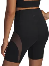 Short deportivo de tiro alto con paneles laterales de malla para mayor transpirabilidad. Confeccionado en tejido elástico de alto rendimiento que absorbe el sudor y se seca rápidamente.